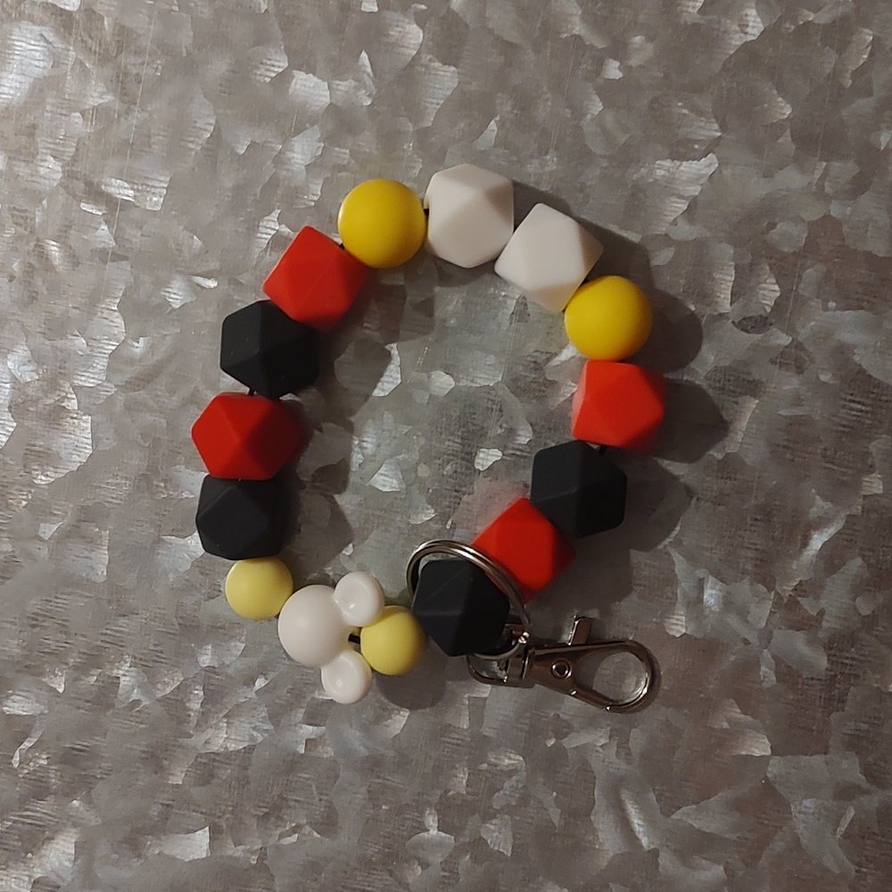 Stretchy keychain bracelet- mickey head